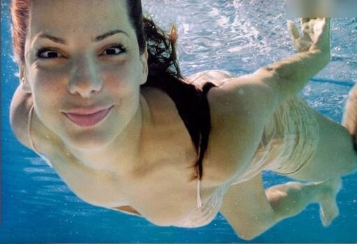 Sandra Bullock