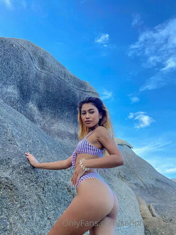 sapphire_kitty