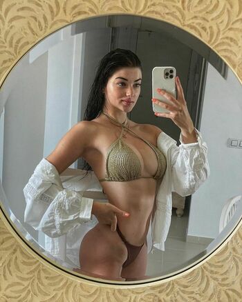 Sara De Luz