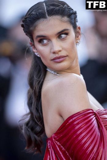 Sara Sampaio
