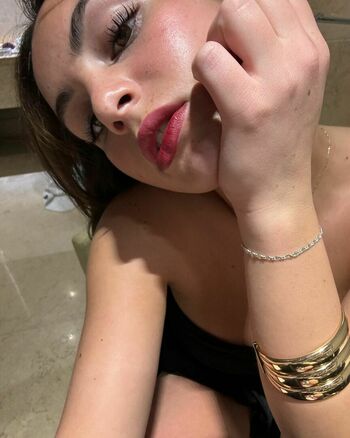 Sarabella Harris