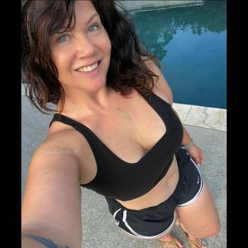 sarah.bear.18
