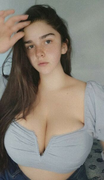 Sarah Bustani