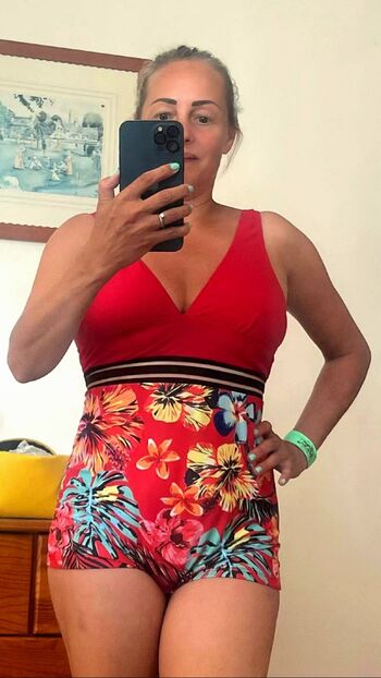 Sarah Cawood