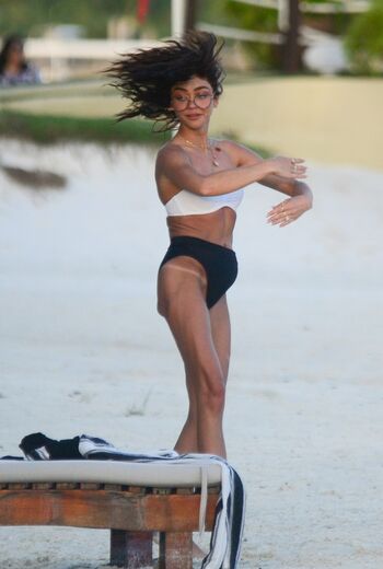 Sarah Hyland