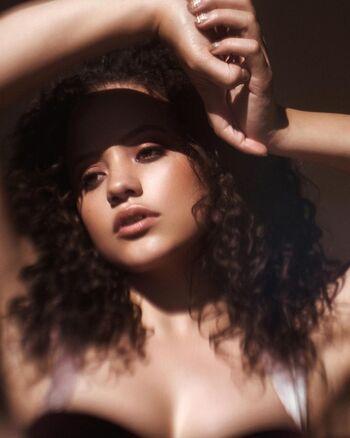 Sarah Jeffery