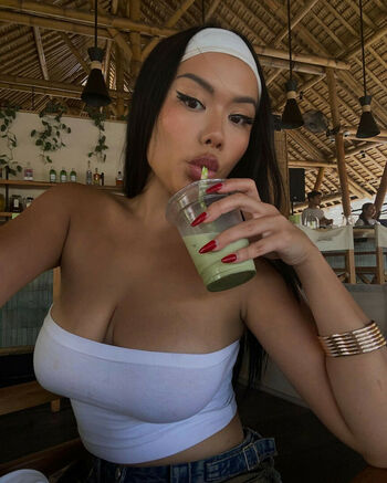 Sarahdvn Sarah Devina