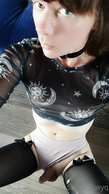 sasha_foxyq