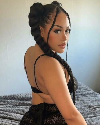 Sasha Loves