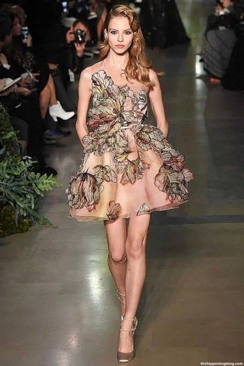 Sasha Luss