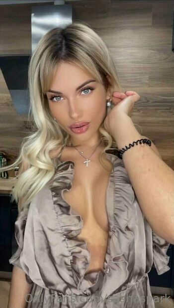 sashaspark_kiss