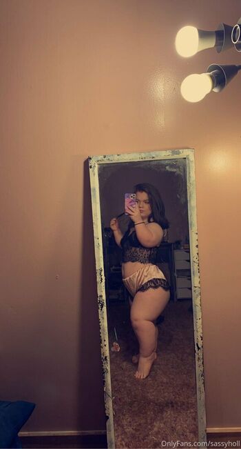 Sassy Holly