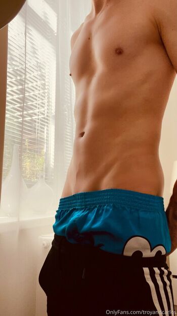 satin_boys_tc
