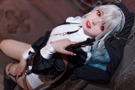 Saya Scarlet