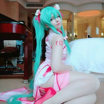 Saya Scarlet