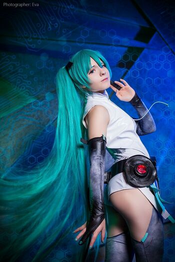 Saya Scarlet