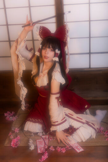 Saya Scarlet