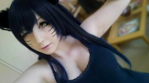 Saya The Fox