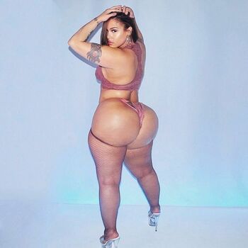 Scarlett Cakez