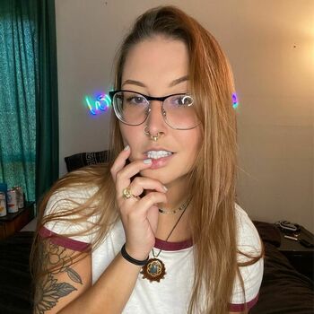 Scarlett Jade