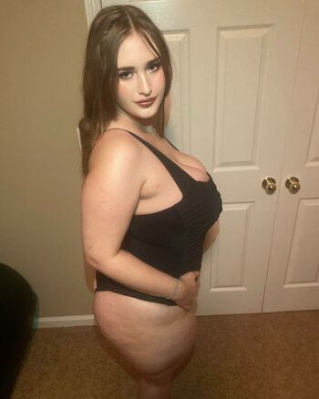 Scarlett Rose