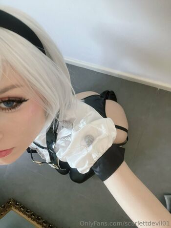 scarlettdevil.cos