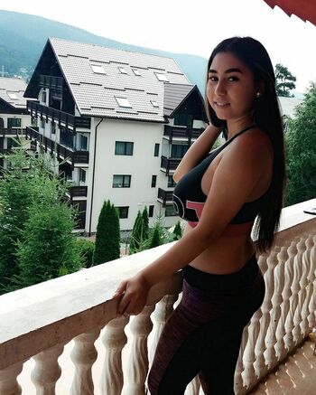 Selly_madelline