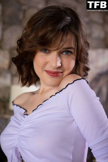 Serena Wood