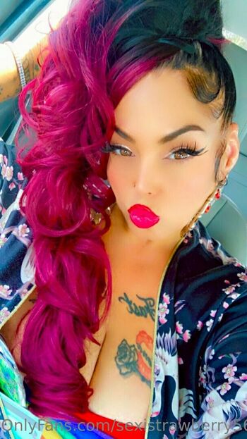 sexistrawberry5611