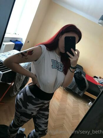 sexy_beth