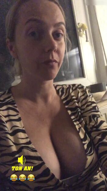 Sexy Julia