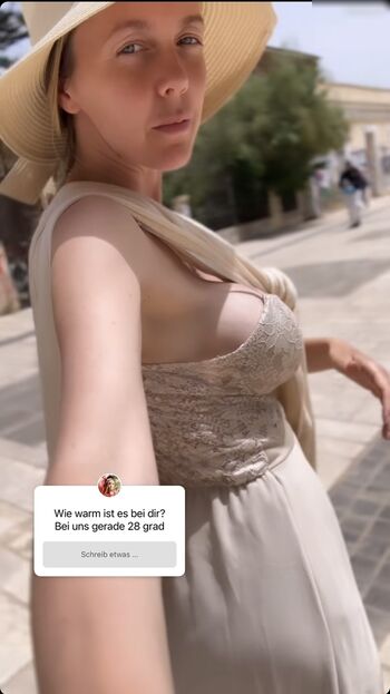 Sexy Julia
