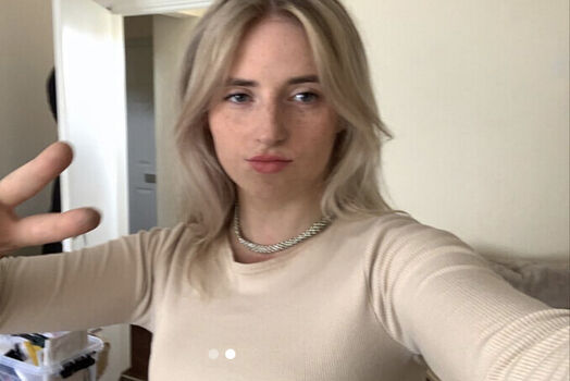 sexyhottblonde