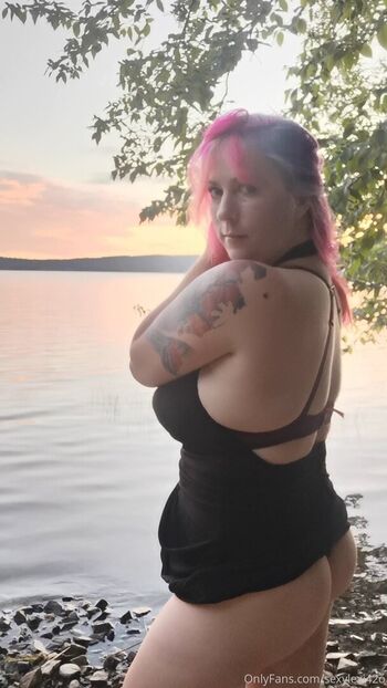 sexylexi42o