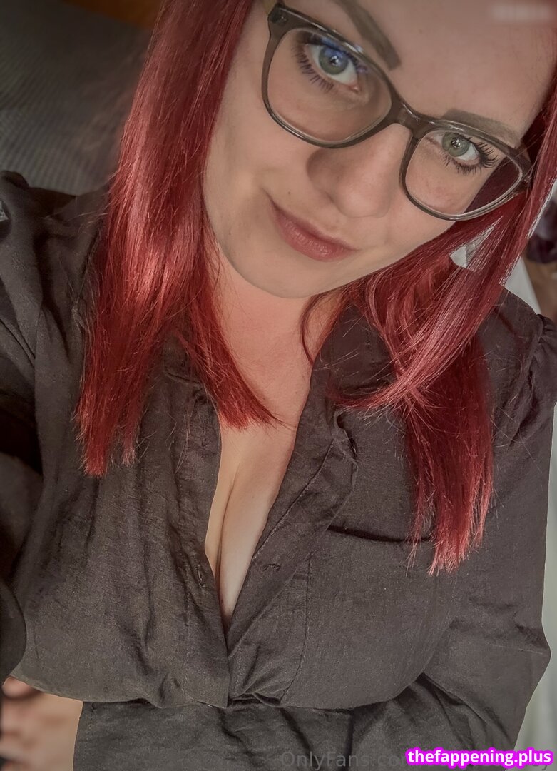 SexyRedPacy