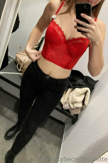 sexysecretelie