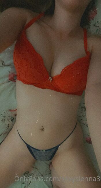 sexysienna3