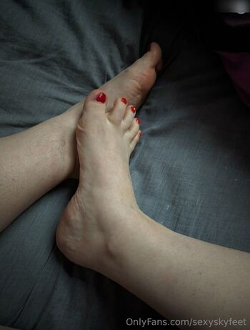 Sexyskyfeet