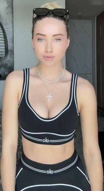 Shania Geiss