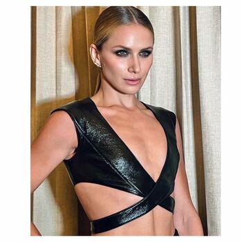 Shantel VanSanten