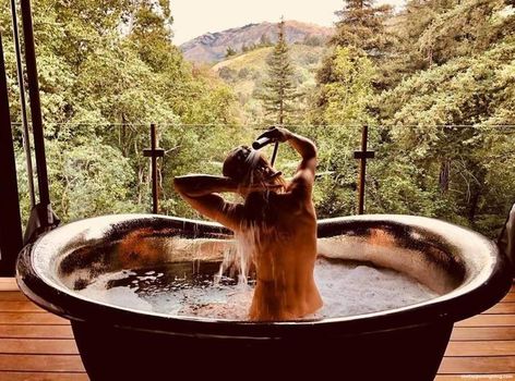 Shantel VanSanten