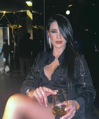 Sharon De Luca
