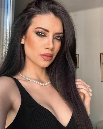 Sharon De Luca