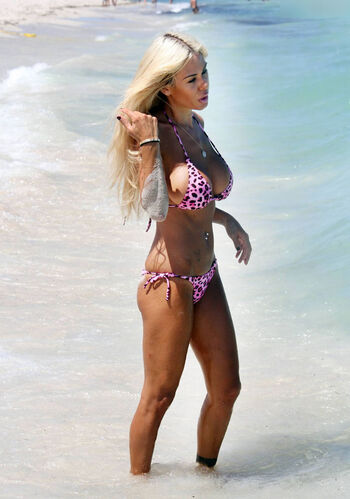 Shauna Sand