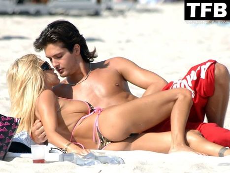 Shauna Sand