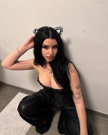 shawtysuzi