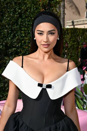 Shay Mitchell