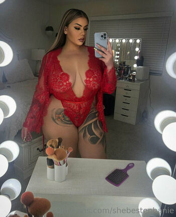 SheBeStephanie