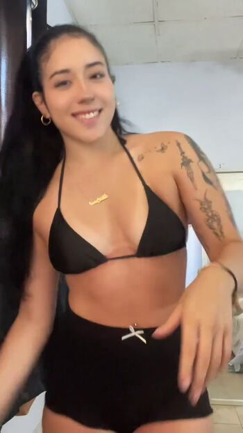 Shilynn Velez