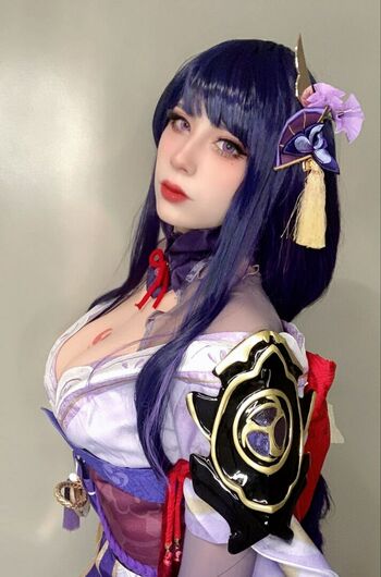Shiro Blossoms